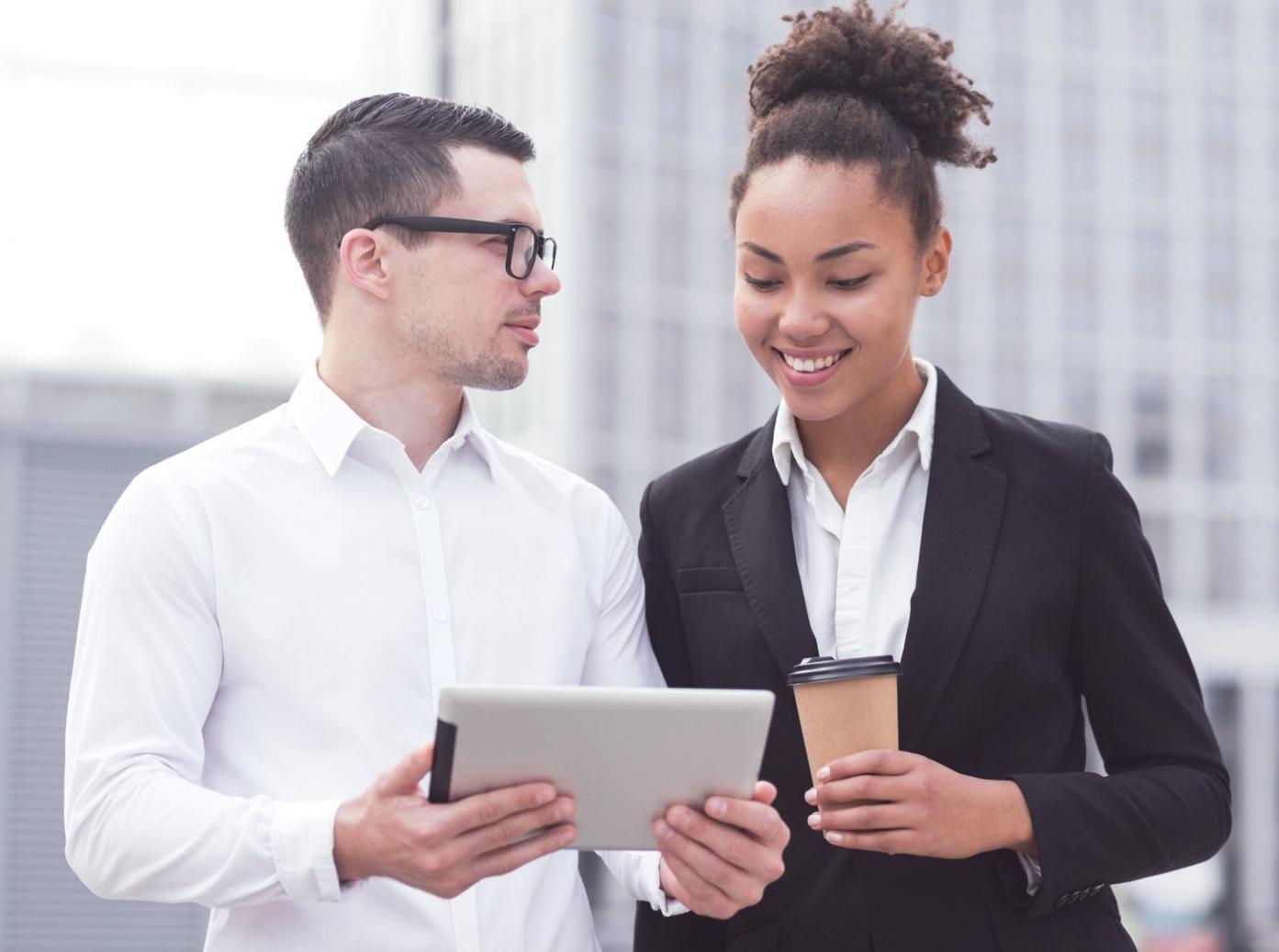 Spotkanie zespołu nad analizą budżetu domowego